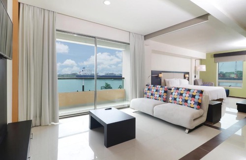 Tuxpan Hotel | Holiday Inn Express - Tuxpan by IHG