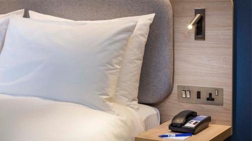 Belfast City Centre Hotel | Holiday Inn Express Belfast City by IHG