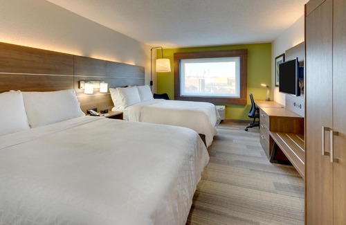 Monroe Hotel | Holiday Inn Express - Cincinnati North - Monroe by IHG