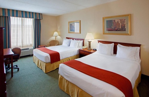 Hanover Hotel | Holiday Inn Express Hanover by IHG