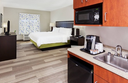 Gunter Afs Hotel | Holiday Inn Express Hotel & Suites Montgomery E - Eastchase by IHG