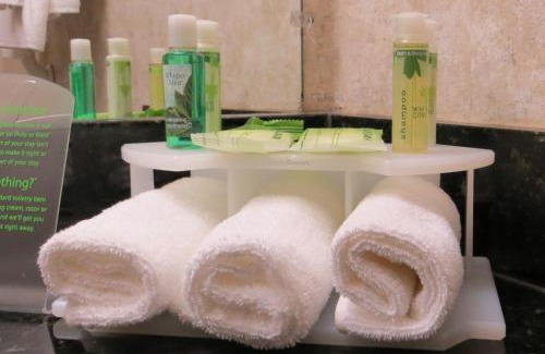 Colby Hotel | Holiday Inn Express Hotel & Suites Colby by IHG