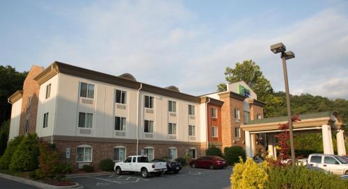 Cherokee Resort | Holiday Inn Express Hotel & Suites Cherokee-Casino by IHG