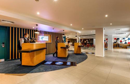 Hammersmith Hotel | Holiday Inn Express London-Hammersmith by IHG