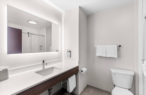 Sunset Valley Hotel | Holiday Inn Express & Suites Austin SW - Sunset Valley by IHG