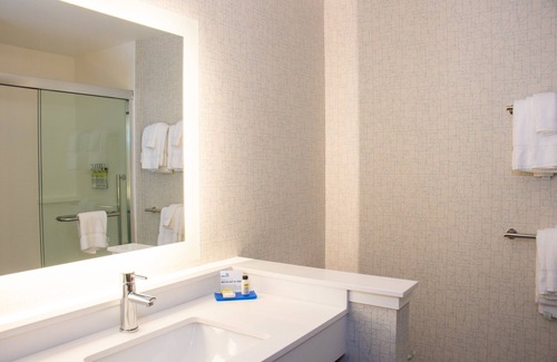 Cottondale Hotel | Holiday Inn Express & Suites Tuscaloosa East - Cottondale by IHG