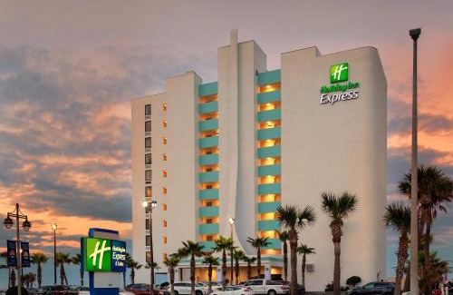 Daytona Beach Shores Resort | Holiday Inn Express & Suites Oceanfront Daytona Beach Shores by IHG