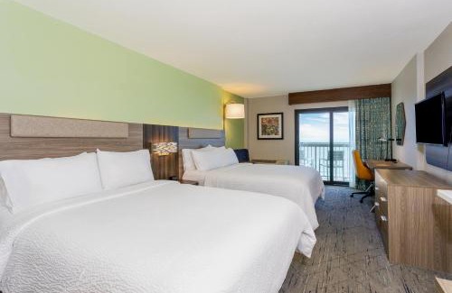 Daytona Beach Shores Resort | Holiday Inn Express & Suites Oceanfront Daytona Beach Shores by IHG