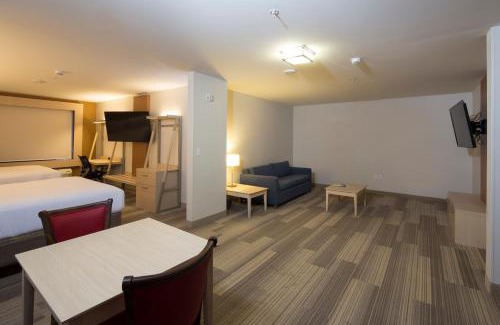 Port Huron Hotel | Holiday Inn Express & Suites Port Huron by IHG