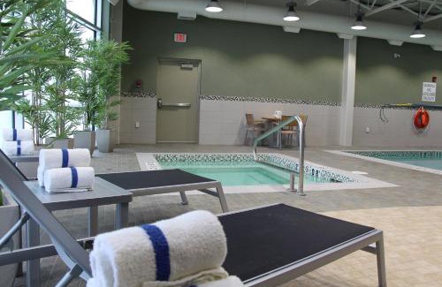 Cold Lake Hotel | Holiday Inn Express & Suites Cold Lake by IHG