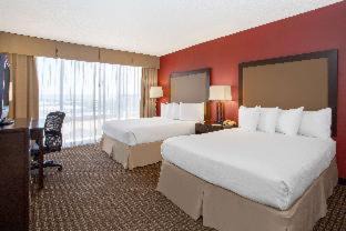 Encanto Hotel | Holiday Inn Express & Suites Phoenix - Midtown, an IHG Hotel