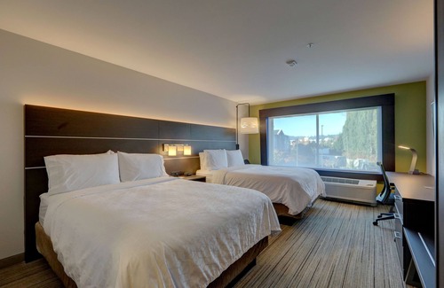 Auburn Hotel | Holiday Inn Express & Suites Auburn Downtown by IHG