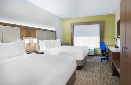 Summit Station Hotel | Holiday Inn Express & Suites Columbus Airport East by IHG