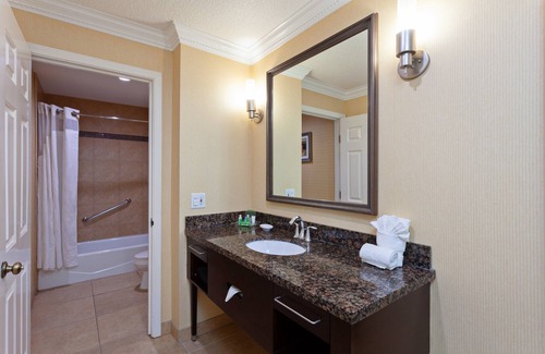 Shoreview Hotel | Holiday Inn Hotel & Suites San Mateo-San Francisco SFO by IHG