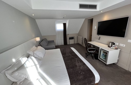 Auteuil Hotel | Holiday Inn Paris - Auteuil by IHG