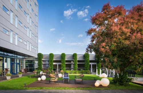 Prague 6 Hotel | Holiday Inn Prague Airport by IHG