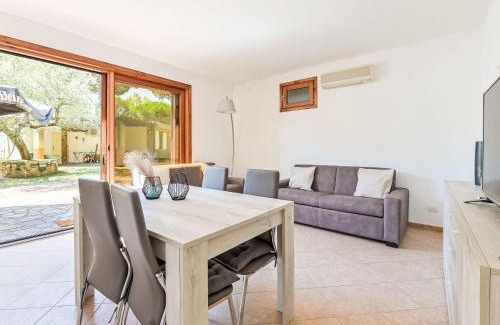 Castiglione della Pescaia House | Holiday Home Villa Anna by Interhome