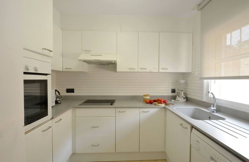 Begur Apartment | Holiday rental apartment with swimming pool in Begur, Aiguafreda