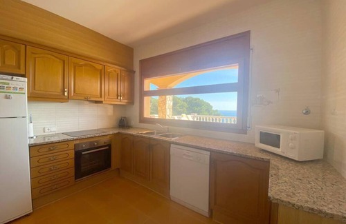 Begur House | Holiday rental villa with sea view in Begur, Sa Tuna