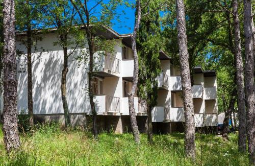 Klanfari Resort | Holiday Resort Kačjak