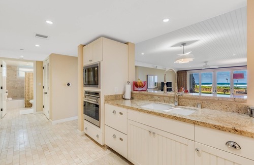 Kahuku Condo | Holiday Sale! Turtle Bay Villas 116 by Gather w/Shared Pool, Spa, Lanai & AC