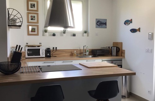 Cabourg House | Holiday villa 100m from the sea with garden and sun terrace