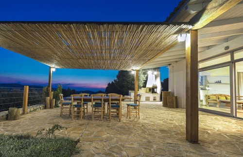 Pitsidia Villa | Holiday villa Aspruga, private pool, absolutely quiet and secluded location