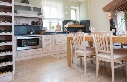 Trevinano House | Holiday villa 'Casale Galli' with its own pool