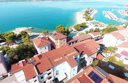 Crikvenica House | Holiday villa "Marica" with hot tub