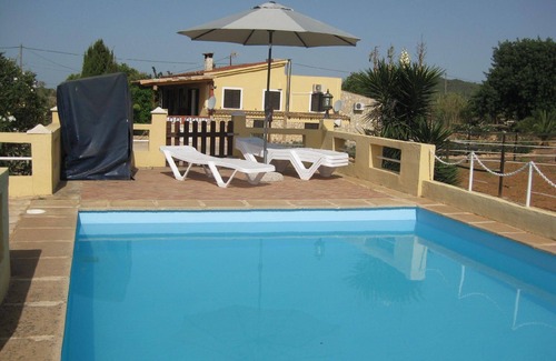 Son Antem House | Holiday villa with garden, barbecue and terrace