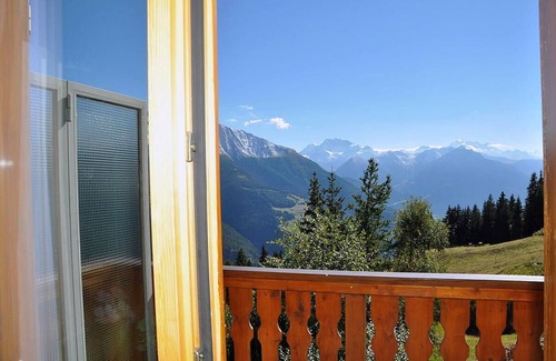 Bettmeralp Apartment | Holidays in the Aletsch Arena at the Aletsch Glacier in the Unesco World Natural