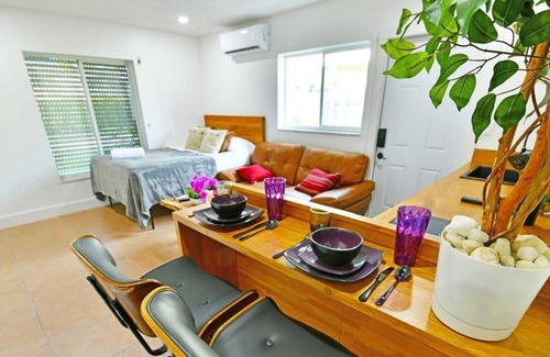 Coral Heights Apartment | Holidays Sale | 20-40% discounts | Pool available | Beach 4min | Foosball