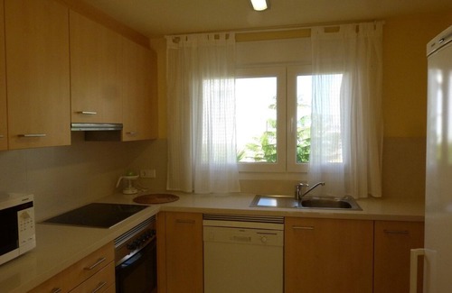 Velilla-Taramay Villa | HOLIDAYS WITH SEA AND MOUNTAIN VIEWS