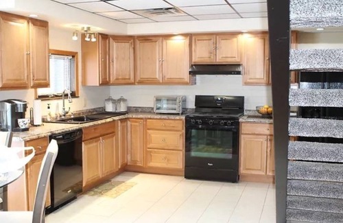 Silver Beach Apartment | Holistic Hideaway