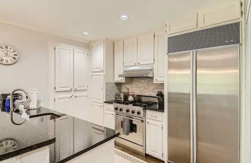 Oak Lawn House | Holland Heights