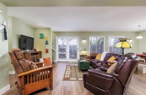 Marine Terrace House | Hollie's Hideaway