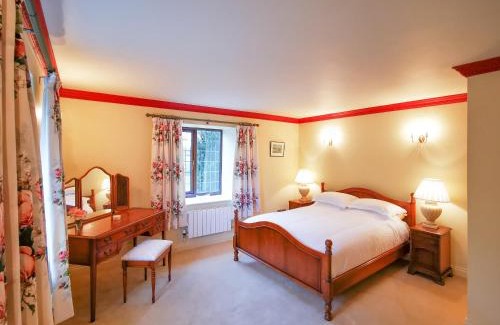 Weston Rhyn House | Holly Barn