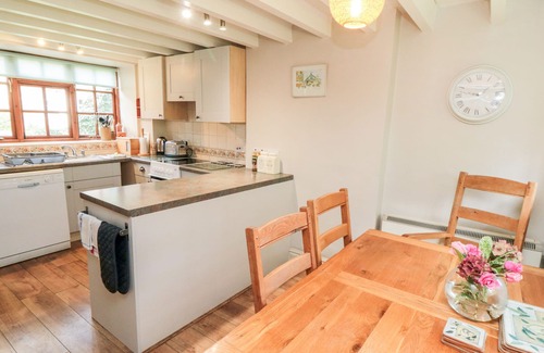 Briggswath Cottage | HOLLY COTTAGE, pet friendly, character holiday cottage in Whitby
