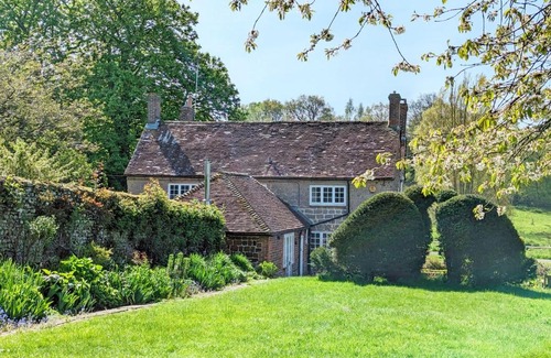 Pulborough House | Holme Street House and Dove Cote Lodge