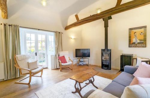 Pulborough House | Holme Street House and Dove Cote Lodge