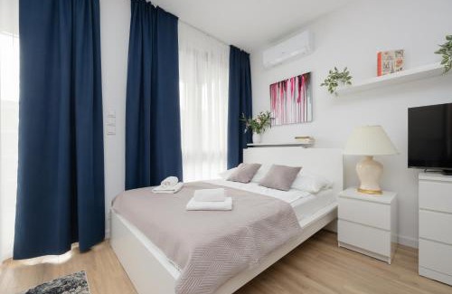 Wilanow Apartment | Holzera 6 studio close to Medicover and Paley