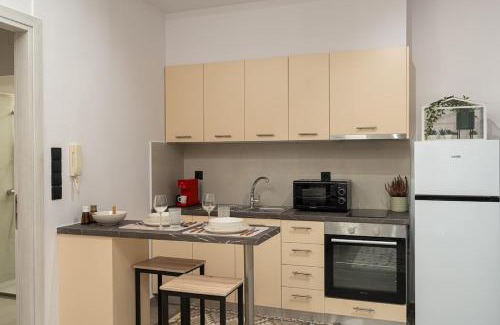 Patras Apartment | HOM Sleep Trip Repeat