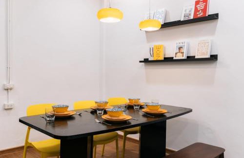 Bang Rak House | Home 18 - Cozy Hideout in Bangkok