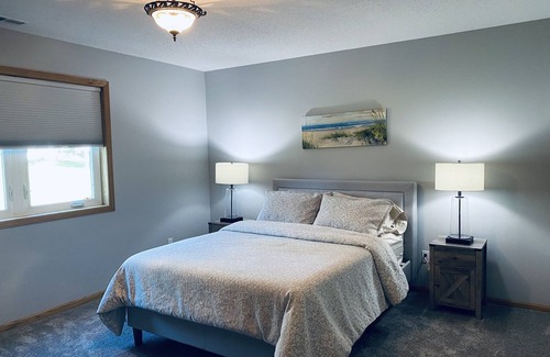 Detroit Lakes House | Home at Long bridge in Detroit Lakes near WE Fest, Golf, the famous DL beach.