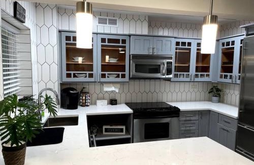 Downtown Atlanta Apartment | Home Away from Home Condo Downtown ATL 16th floor