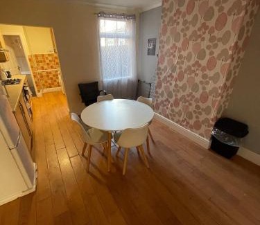Nuneaton Apartment | Home away from Home