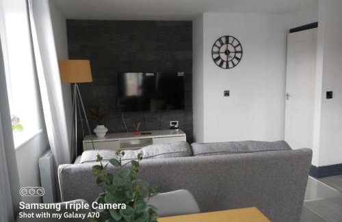 Rugby Apartment | Home away from home