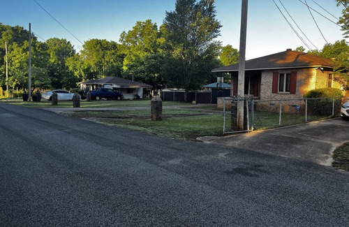 Shannon House | Home away from home