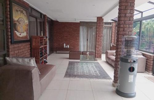 Greater Johannesburg Metropolitan Area House | Home away from home