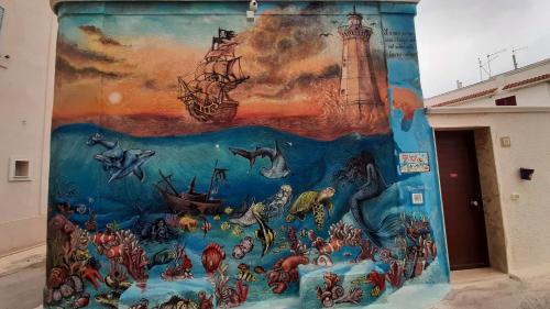 Torre Canne Apartment | Home Consoli Aquarium